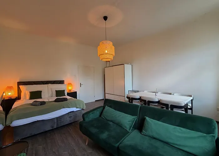 شقة Near Schoenbrunn & Mariahilfer Strasse I 4 Guests I Schoenbrunn Metro 5 Min *